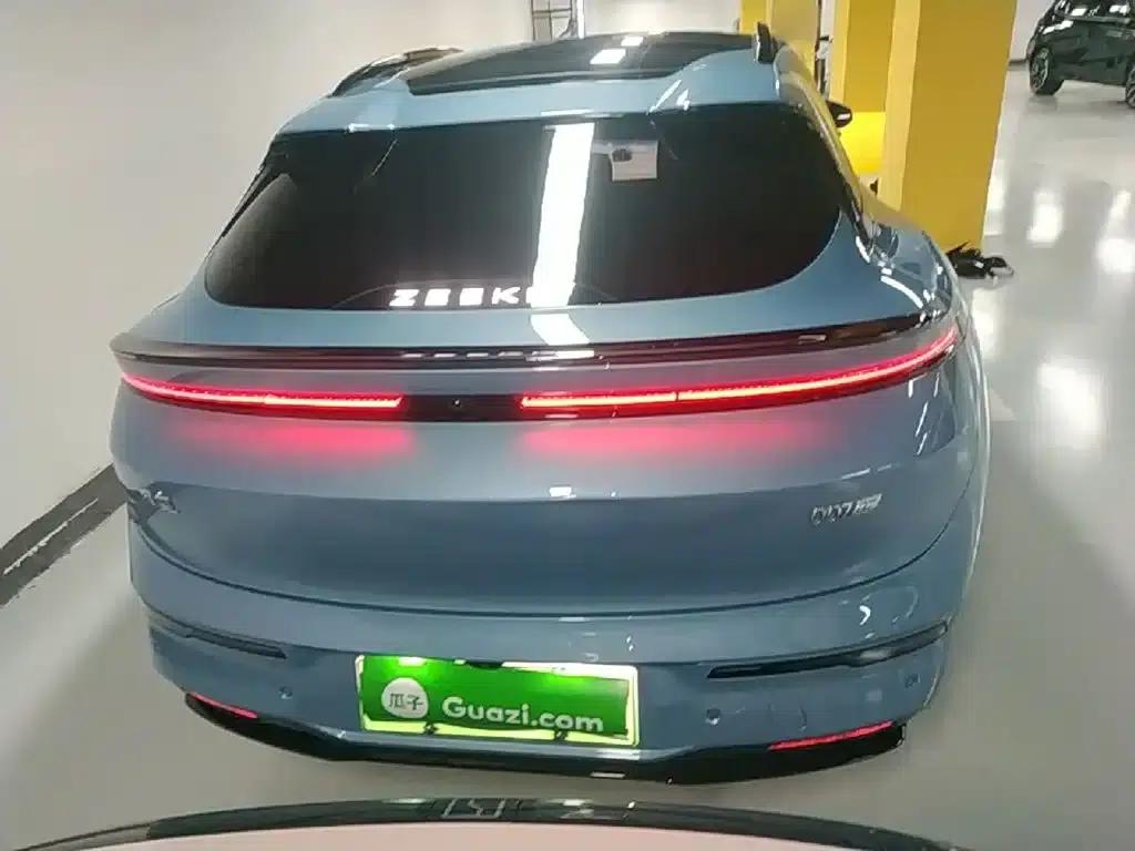 Jike 007GT 2025 Rear-Wheel Drive Intelligent Driving Edition 75kWh — миниатюра 6