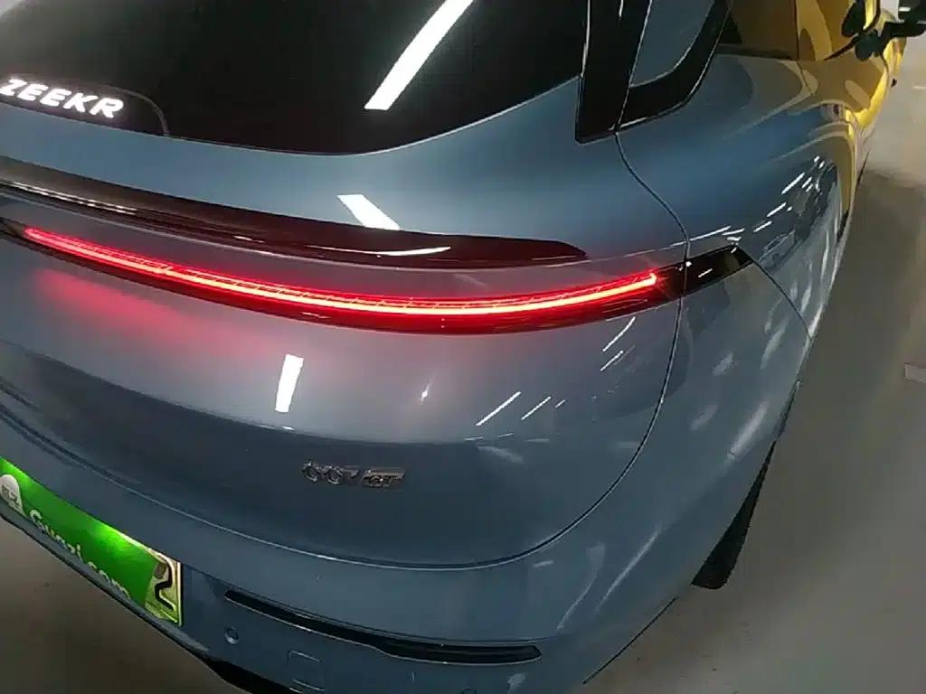 Jike 007GT 2025 Rear-Wheel Drive Intelligent Driving Edition 75kWh — миниатюра 8
