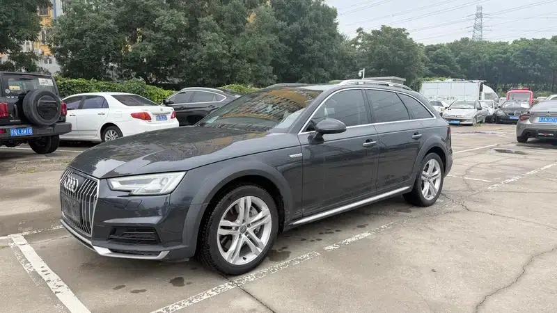 Audi A4 (Imported) 2017 45 TFSI allroad quattro Fashion Edition — миниатюра 1