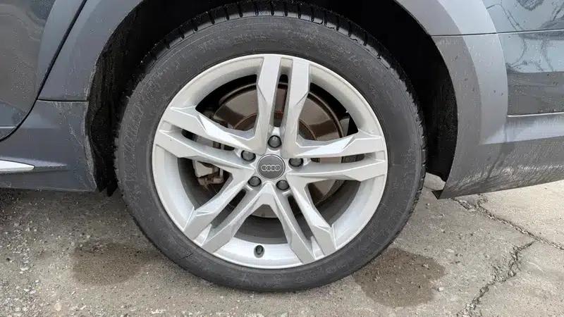 Audi A4 (Imported) 2017 45 TFSI allroad quattro Fashion Edition — миниатюра 17