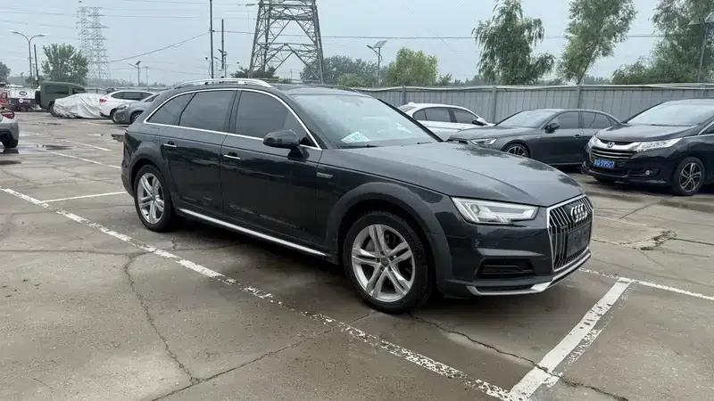 Audi A4 (Imported) 2017 45 TFSI allroad quattro Fashion Edition — миниатюра 3