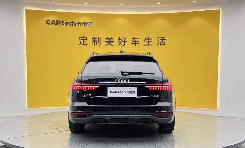 2021 Audi A6 (Imported) allroad quattro Explorer 55 TFSI Premium Off-Road Model — миниатюра 4