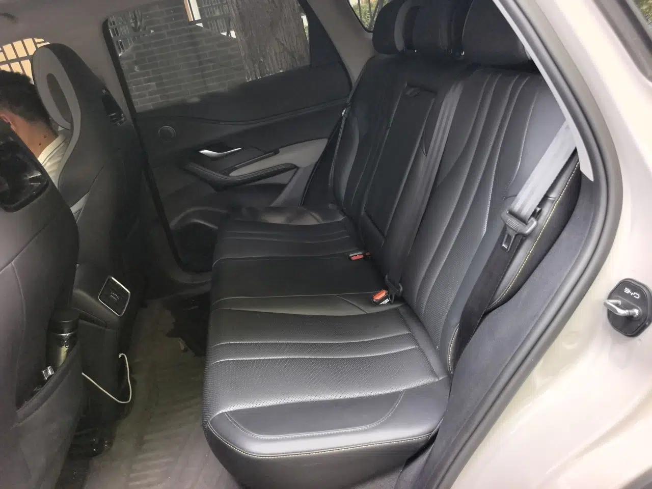 BYD Sealion 05 DM-i 2025 DM-i 75KM Prestige Model — миниатюра 17