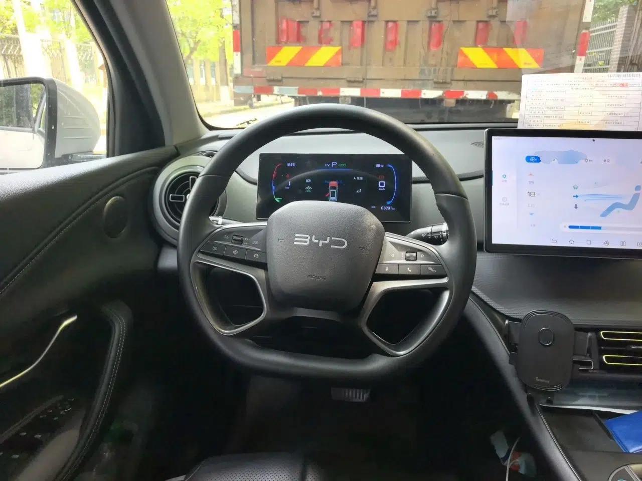BYD Sealion 05 DM-i 2025 DM-i 75KM Prestige Model — миниатюра 10