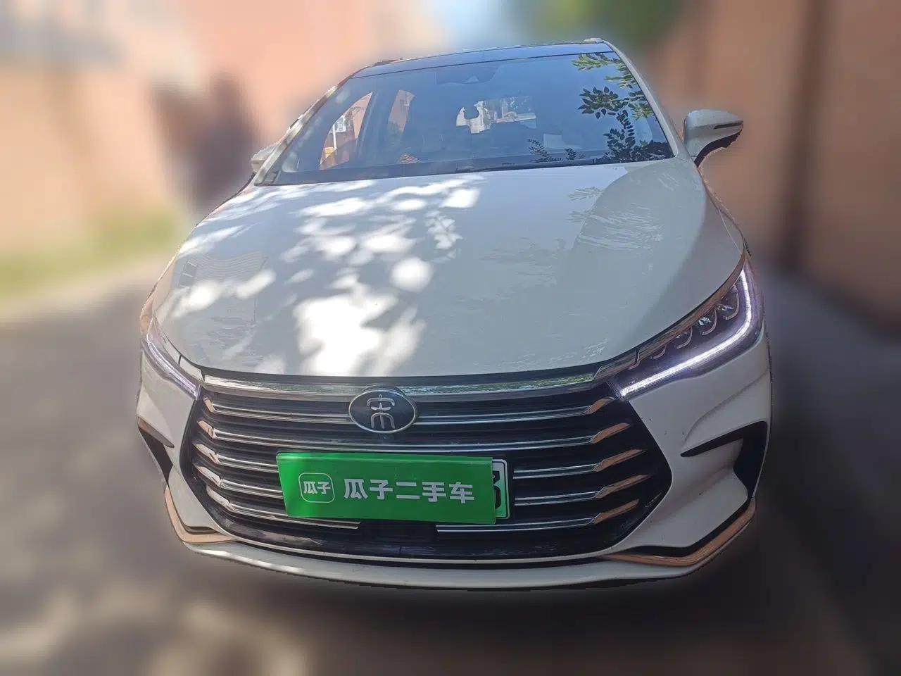 BYD Song MAX New Energy 2022 DM-i 105KM Flagship Model — миниатюра 2