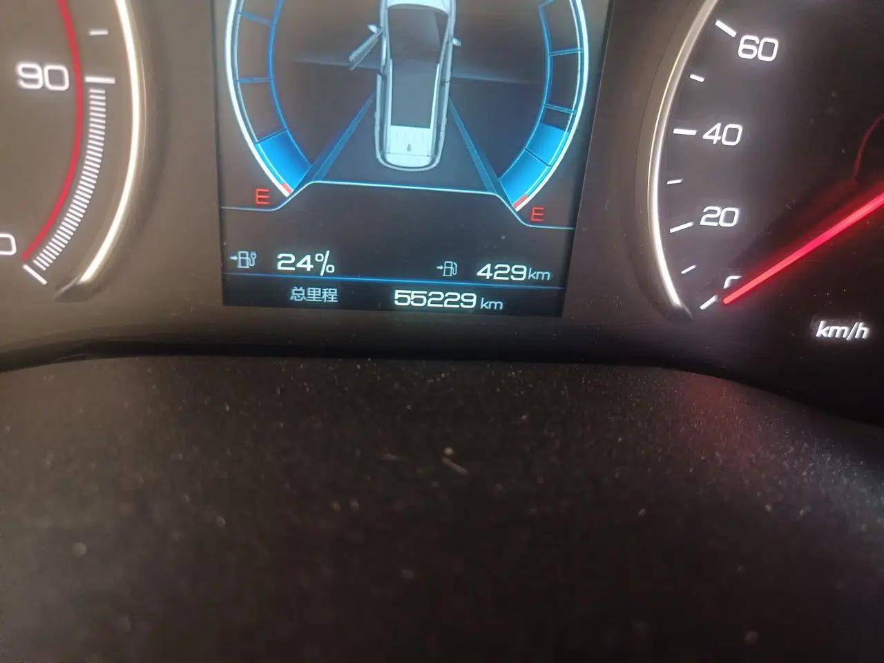 BYD Song MAX New Energy 2022 DM-i 105KM Flagship Model — миниатюра 12