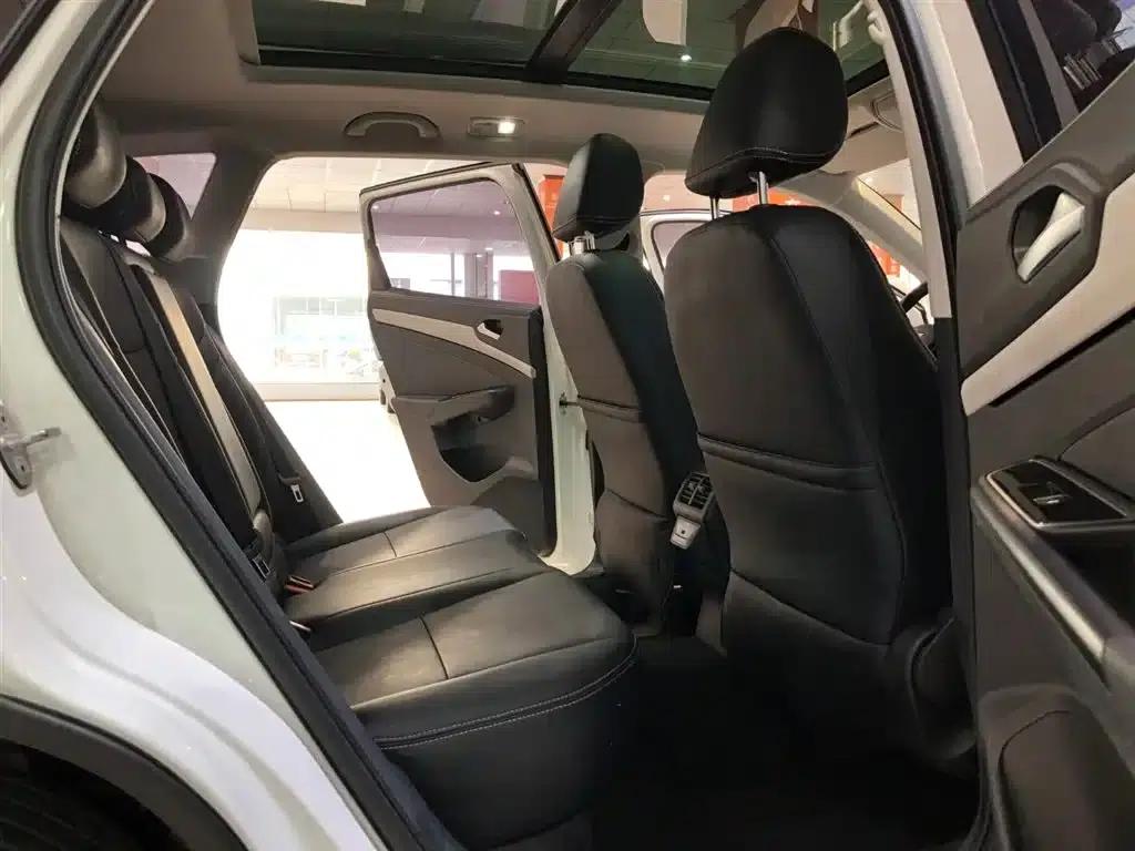 Jetta VS7 2023 280TSI Automatic Entry-Level Edition — миниатюра 16