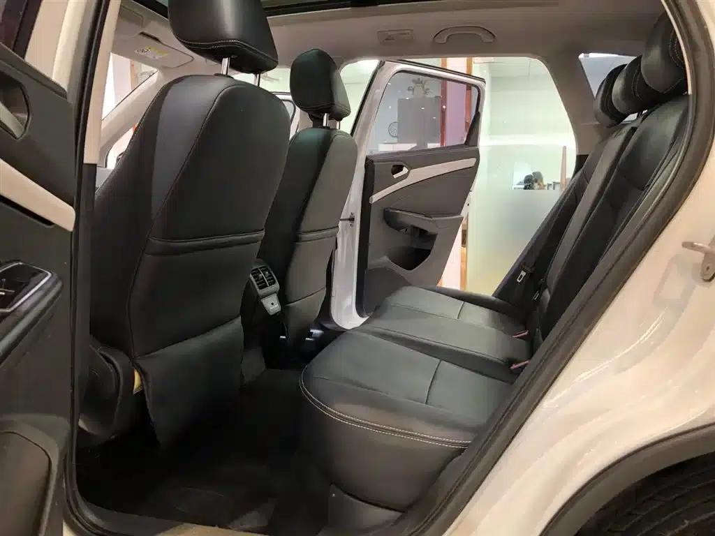 Jetta VS7 2023 280TSI Automatic Entry-Level Edition — миниатюра 17
