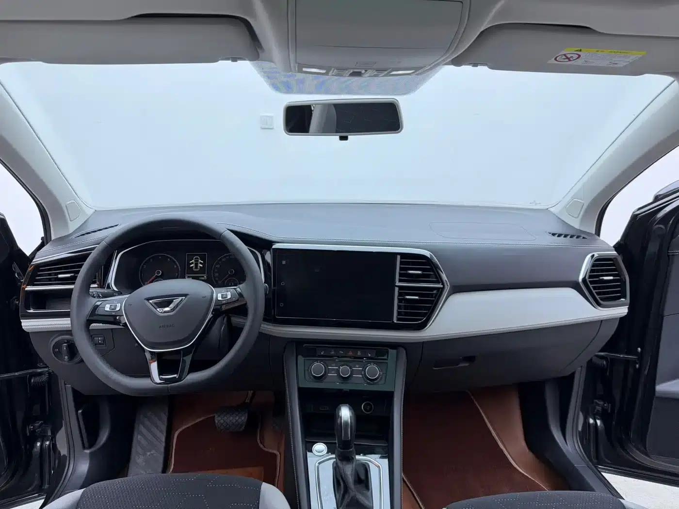 Jetta VS7 2023 280TSI Automatic Entry-Level Edition — миниатюра 13
