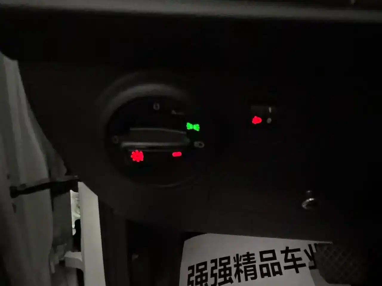 Jetta VS7 2022 Panda Edition 1.4T Automatic Enjoyment Pro — миниатюра 12