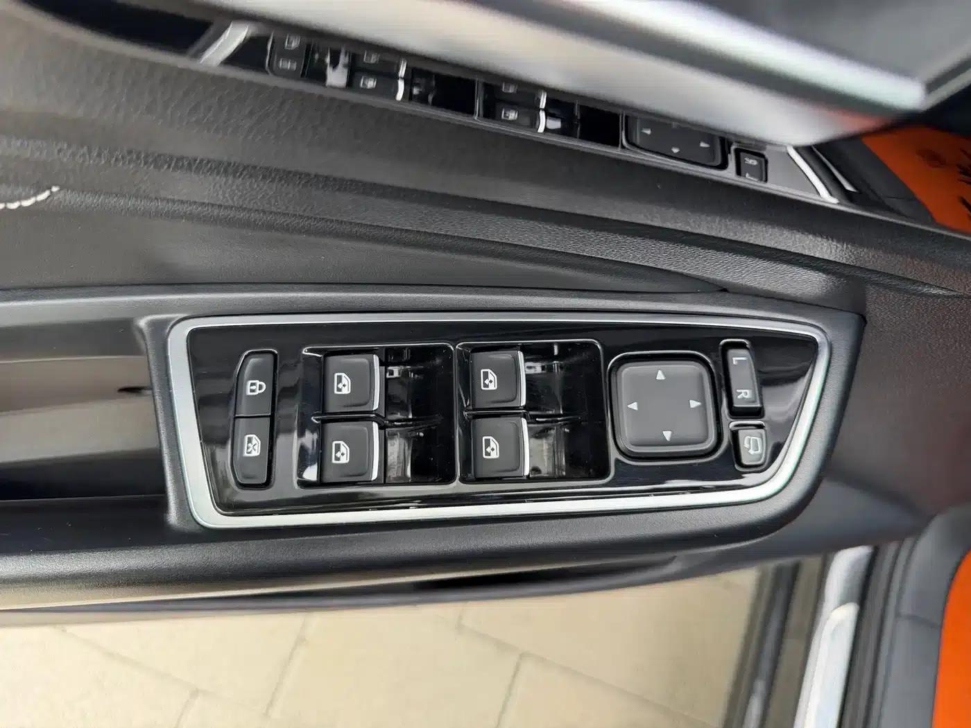Jetta VS7 2022 280TSI Automatic Glory Edition — миниатюра 8