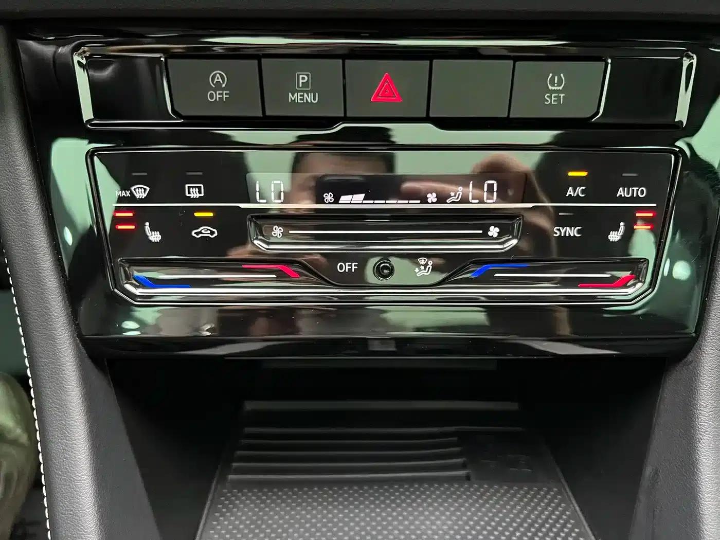 Jetta VS7 2022 280TSI Automatic High Gloss Glory Edition — миниатюра 14