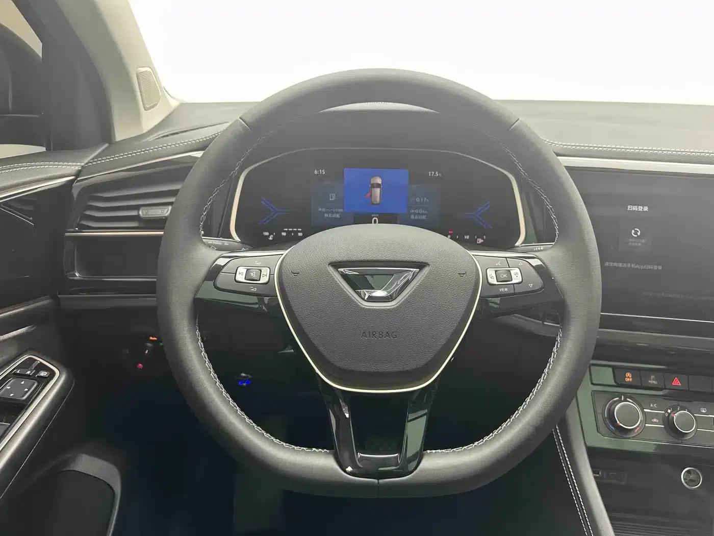 Jetta VS7 2023 280TSI Automatic High-Gloss Enjoy Edition — миниатюра 17