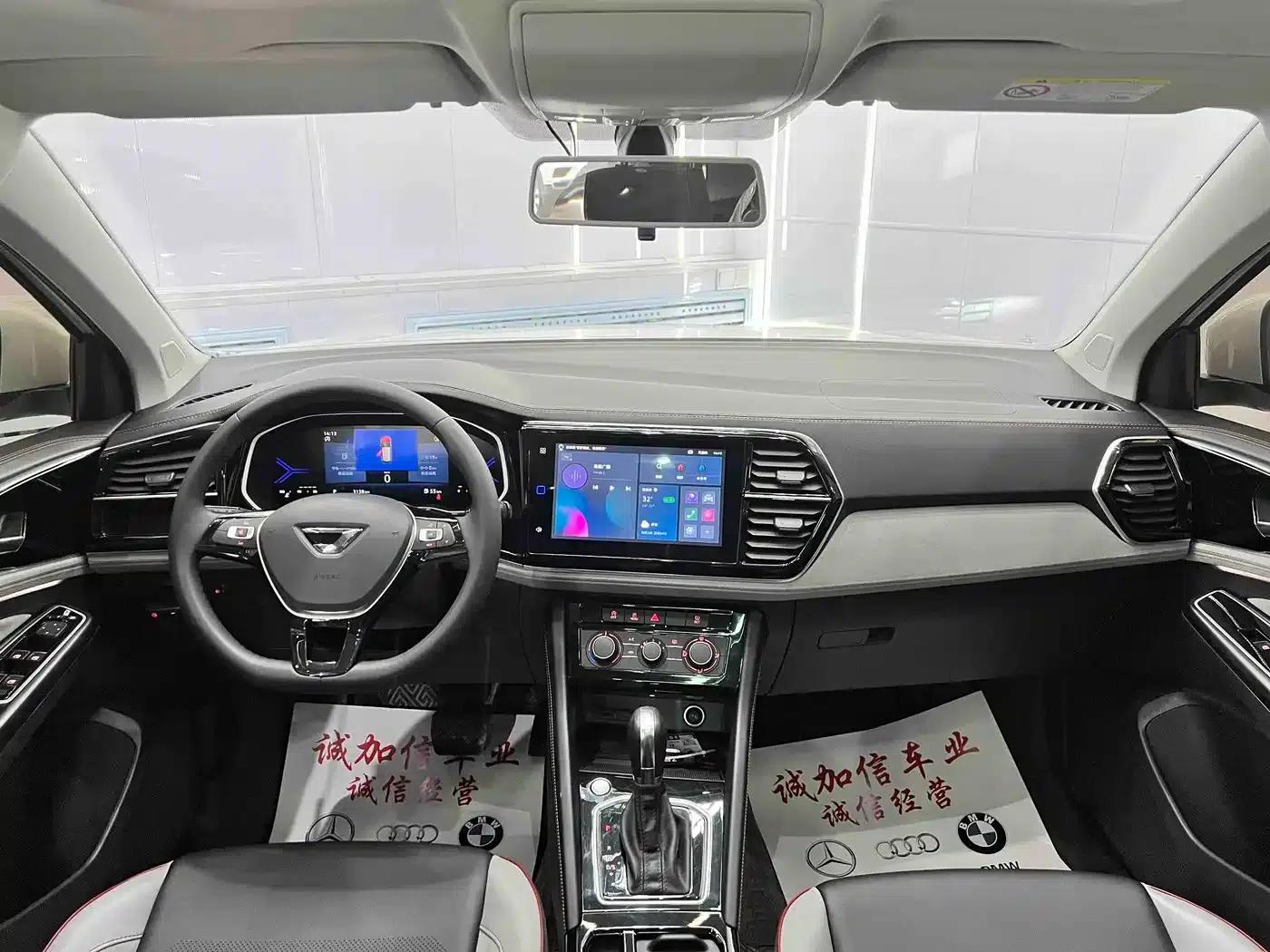 Jetta VS7 2023 280TSI Automatic Enjoy Edition — миниатюра 15