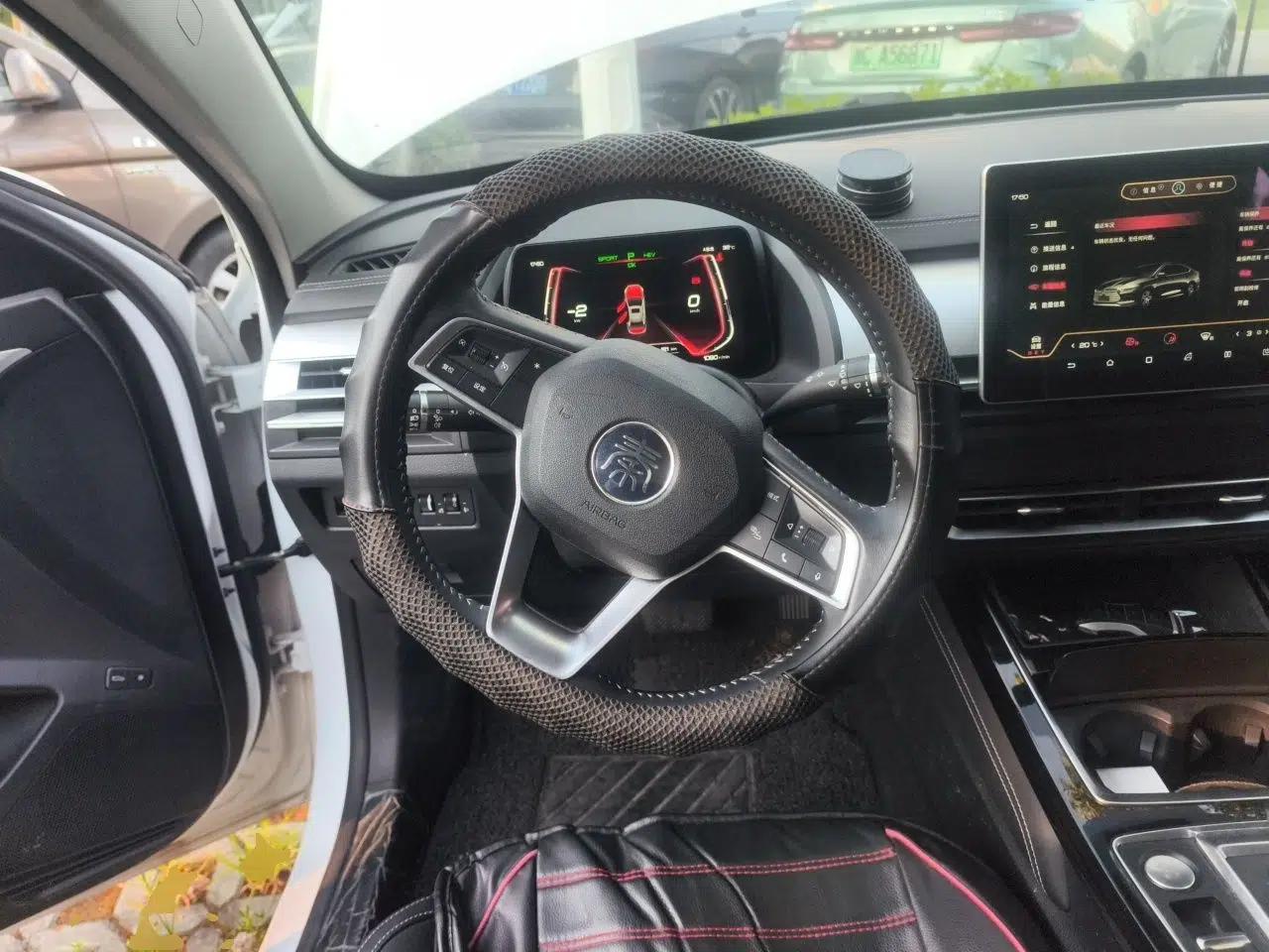 BYD Qin Pro New Energy 2019 DM Super Edition 1.5TI Automatic Smart Connect X-Trail Model China VI Standard — миниатюра 10