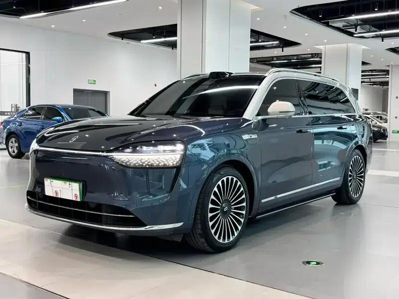 Wenjie M9 2024 Ultra Range Extended 6-Seater — миниатюра 1