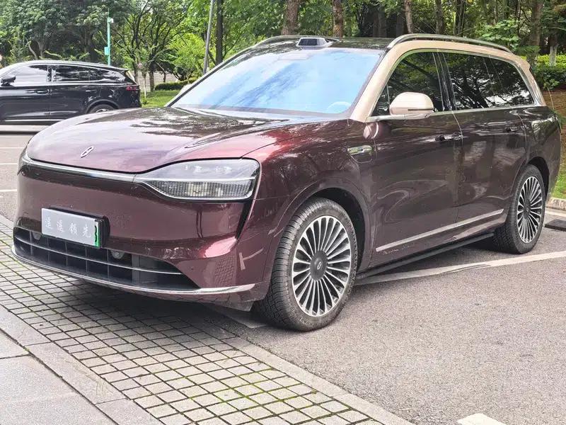 Wenjie M9 2024 Extended Range Max 5-Seater — миниатюра 1