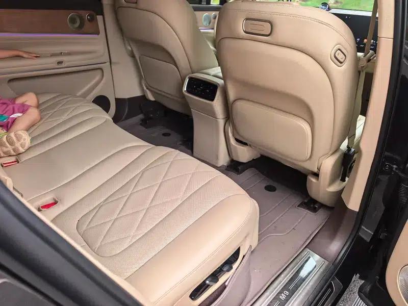Wenjie M9 2024 Extended Range Max 5-Seater — миниатюра 9