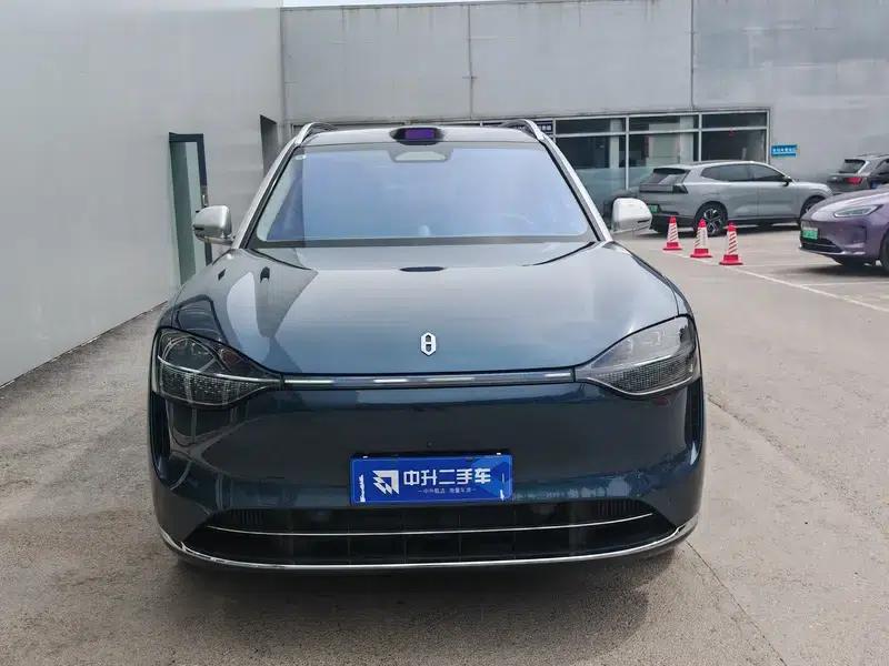 Wenjie M9 2024 Extended Range Ultra 5-Seater — миниатюра 2