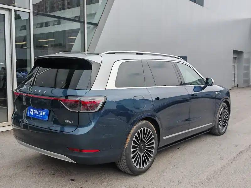 Wenjie M9 2024 Extended Range Ultra 5-Seater — миниатюра 5