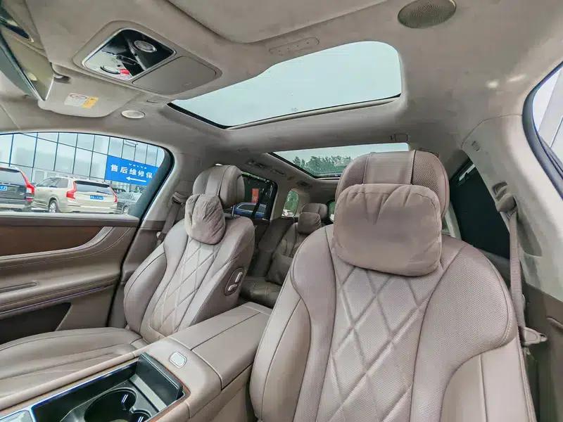 Wenjie M9 2024 Extended Range Ultra 5-Seater — миниатюра 7
