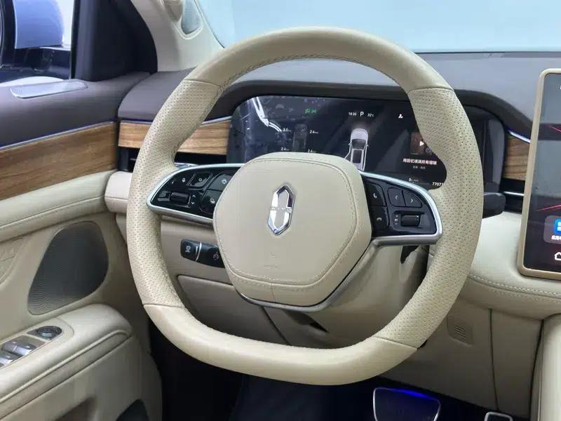 Wenjie M7 2024 Max 5-seater 4WD Intelligent Driving Edition — миниатюра 16