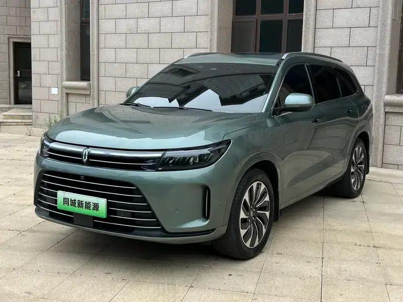 Wenjie M7 2022 Two-Wheel Drive Comfort Edition — миниатюра 1