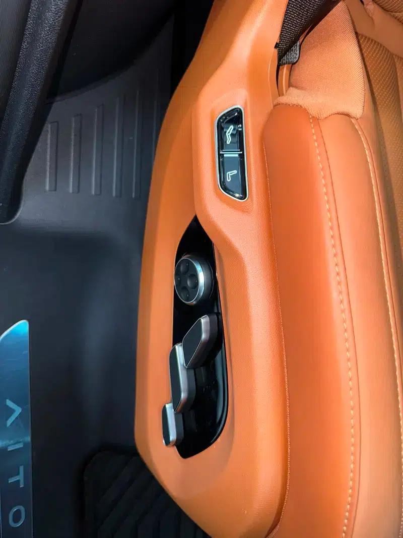 Wenjie M7 2024 Ultra Six-Seat Rear-Wheel Drive Intelligent Driving Edition — миниатюра 17