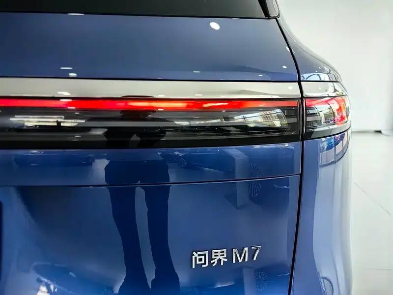 Wenjie M7 2026 Extended Range Ultra 5-Seat 4WD (192-line LiDAR) — миниатюра 7