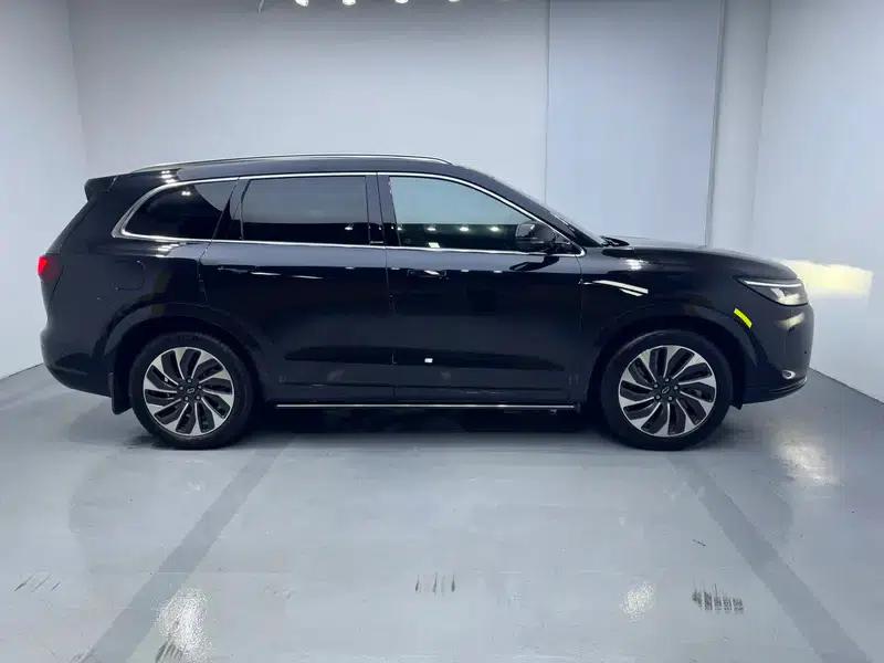 Wenjie M7 2022 AWD Luxury Edition — миниатюра 8