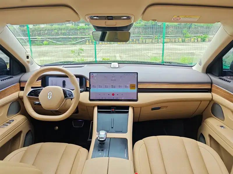 Wenjie M7 2024 Plus 5-seater 4WD — миниатюра 8
