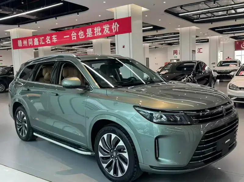 Wenjie M7 2022 Two-Wheel Drive Comfort Edition — миниатюра 3