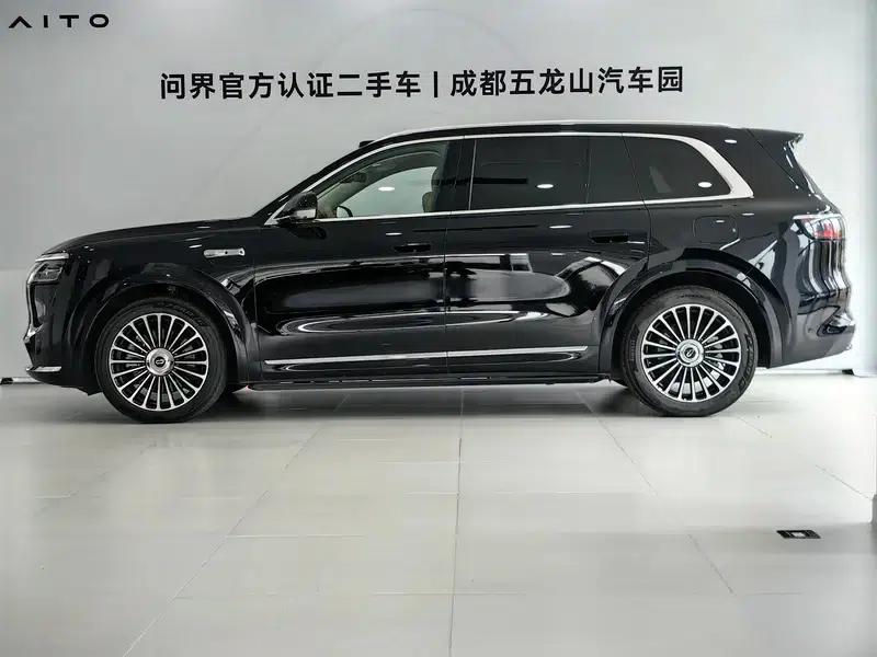 Wenjie M8 2025 Extended Range Ultra 6-Seat 4WD (192-line LiDAR) — миниатюра 3