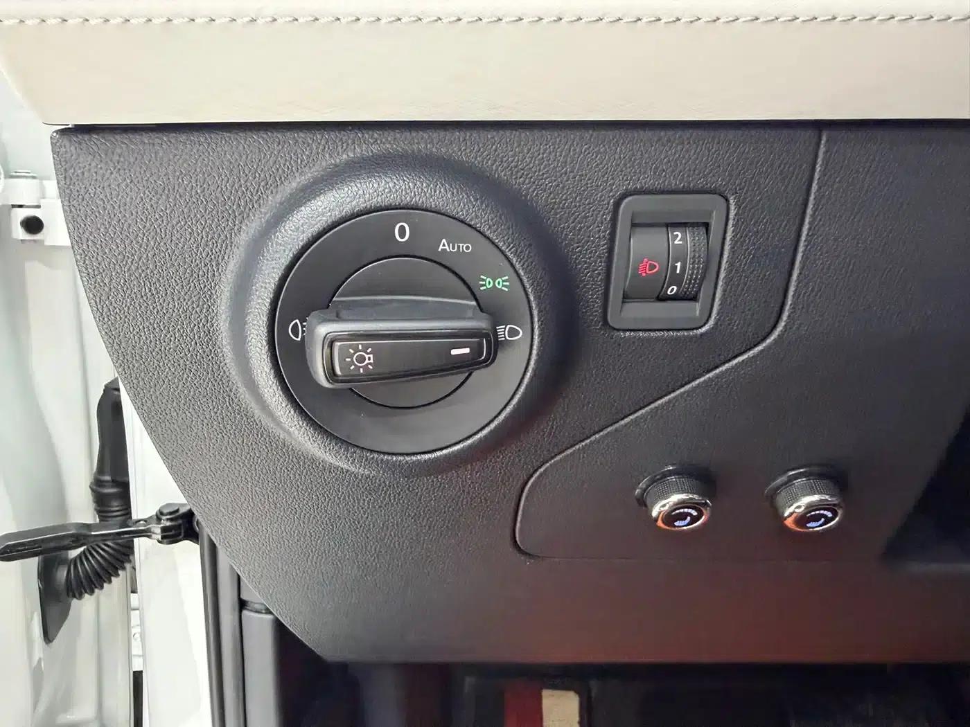 Jetta VS5 2022 280TSI Automatic Enjoyment Edition — миниатюра 8