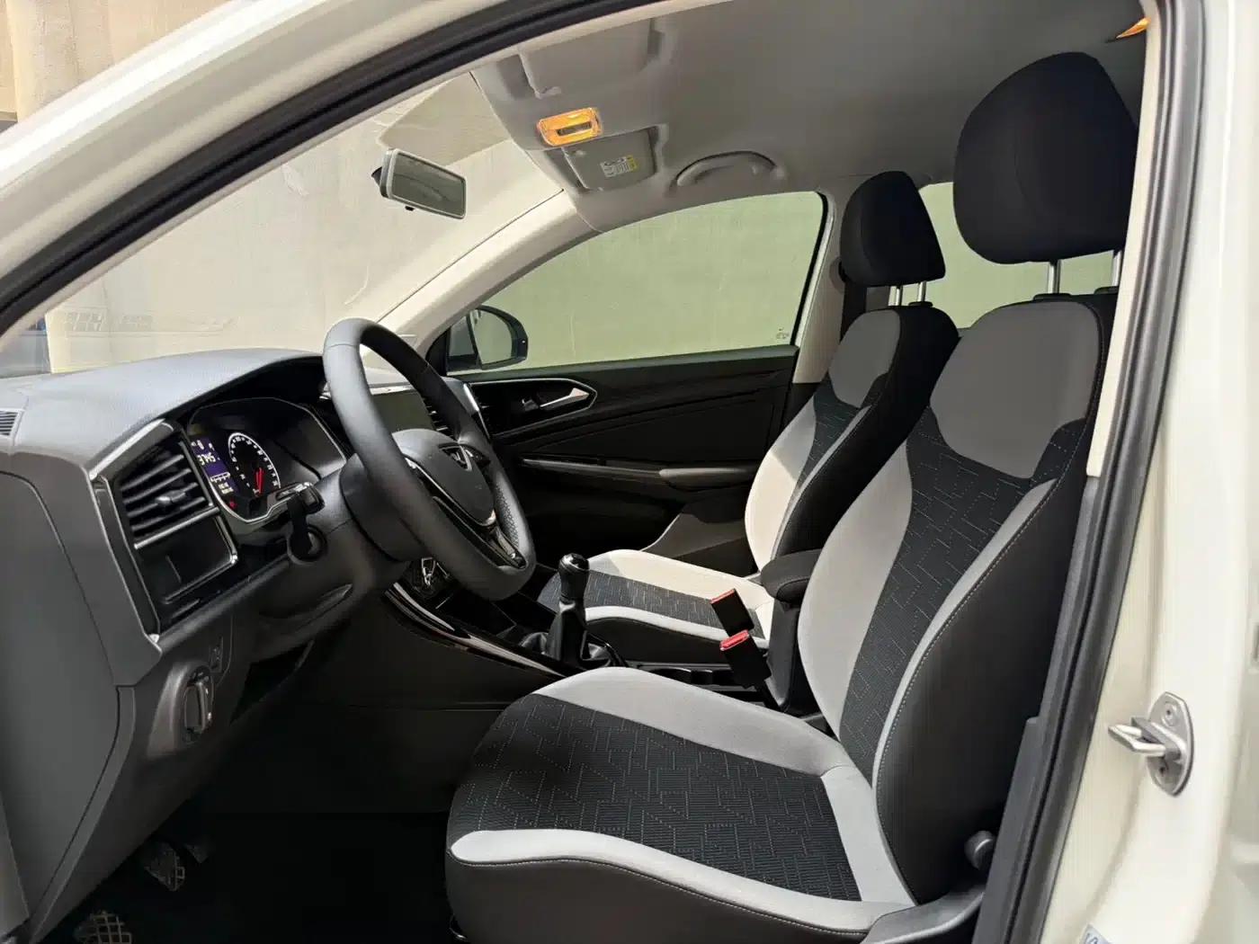 Jetta VS5 2022 280TSI Manual Entry-Level Pro — миниатюра 9