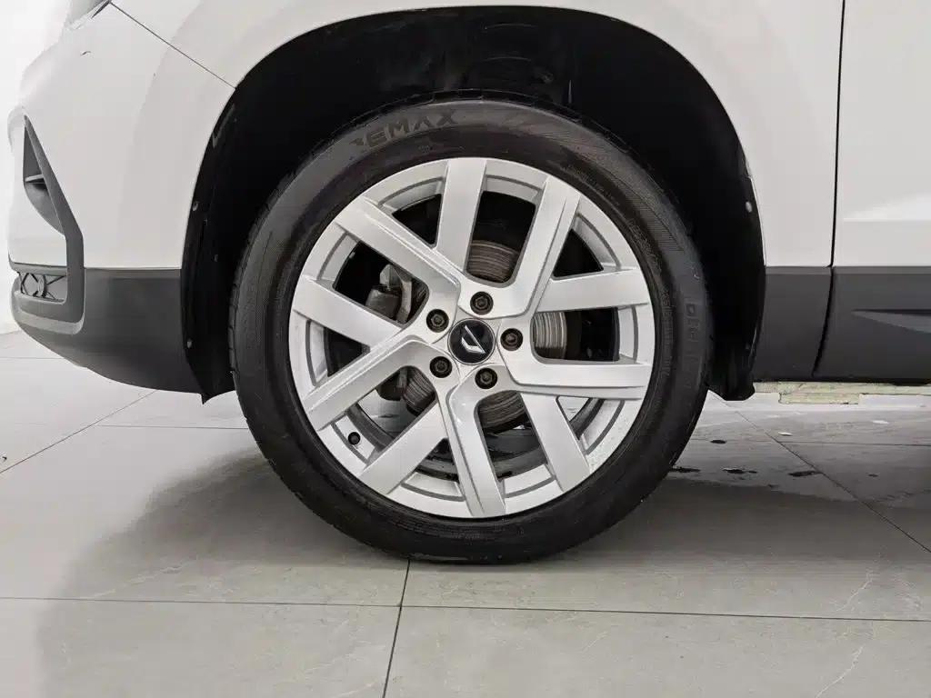 Jetta VS5 2019 280TSI Automatic Enjoyment Edition — миниатюра 17