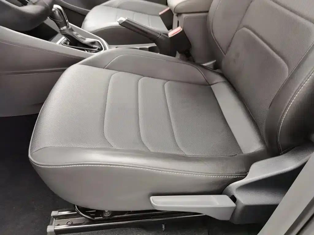 Jetta VS5 2019 280TSI Automatic Enjoyment Edition — миниатюра 20