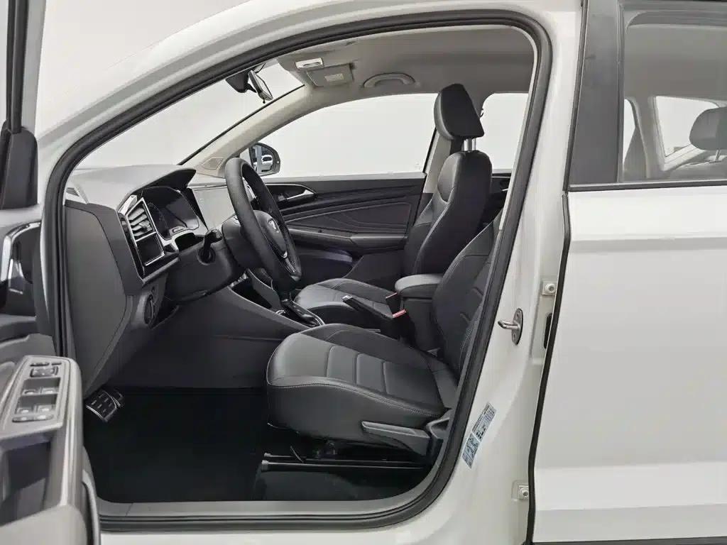 Jetta VS5 2019 280TSI Automatic Enjoyment Edition — миниатюра 10