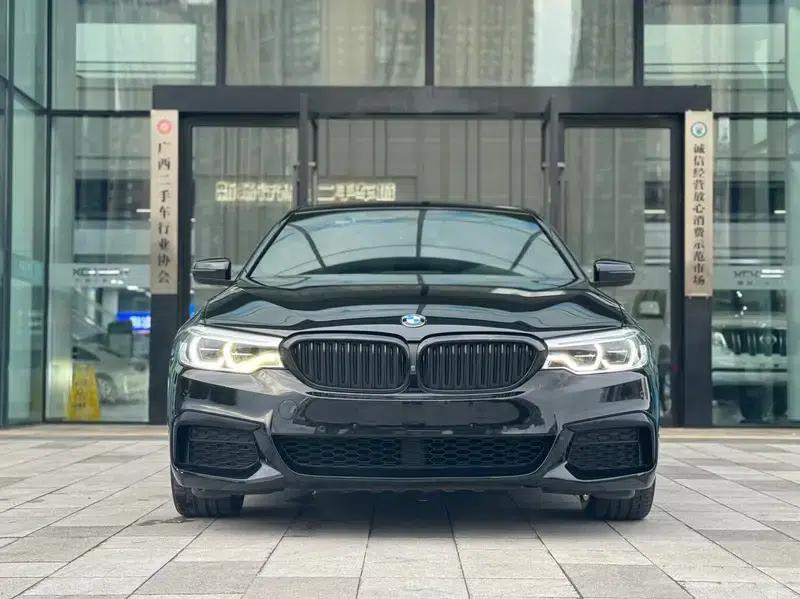 BMW 5 Series (Imported) 2019 530i M Sport Package — миниатюра 2