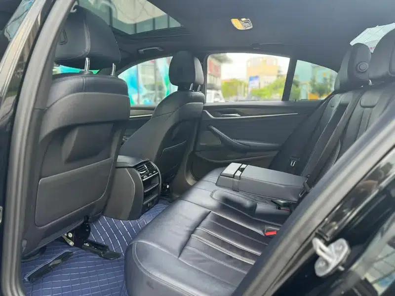 BMW 5 Series (Imported) 2019 530i M Sport Package — миниатюра 12