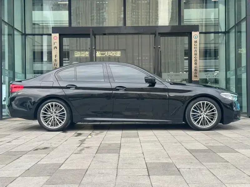 BMW 5 Series (Imported) 2019 530i M Sport Package — миниатюра 7