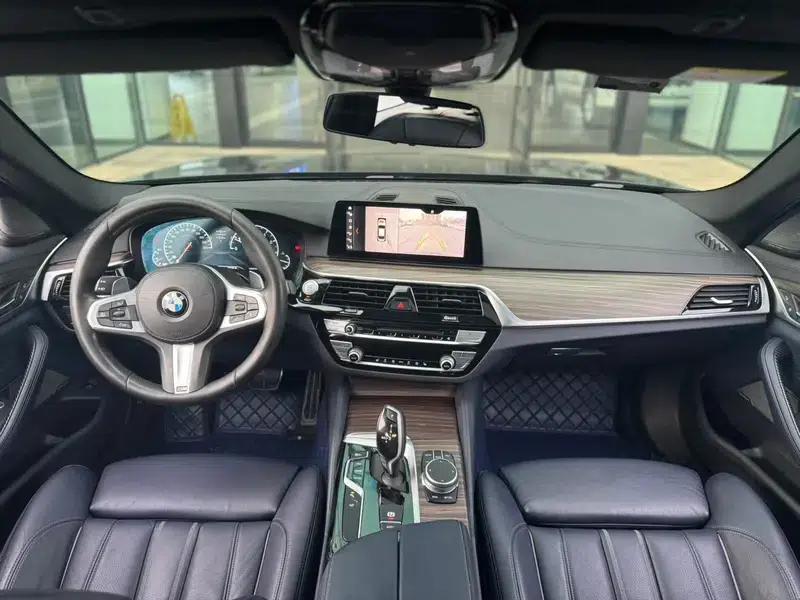 BMW 5 Series (Imported) 2019 530i M Sport Package — миниатюра 8