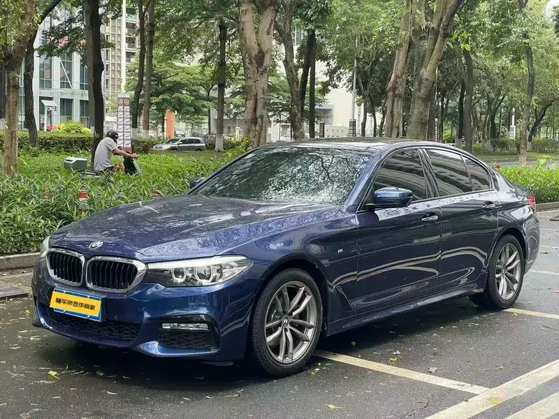 2018 BMW 5 Series (Imported) 525i M Sport Package — миниатюра 1