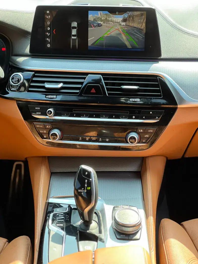 2018 BMW 5 Series (Imported) 525i M Sport Package — миниатюра 8