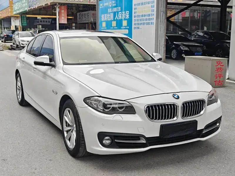 BMW 5 Series (Imported) 2015 520i Elegant Model — миниатюра 3