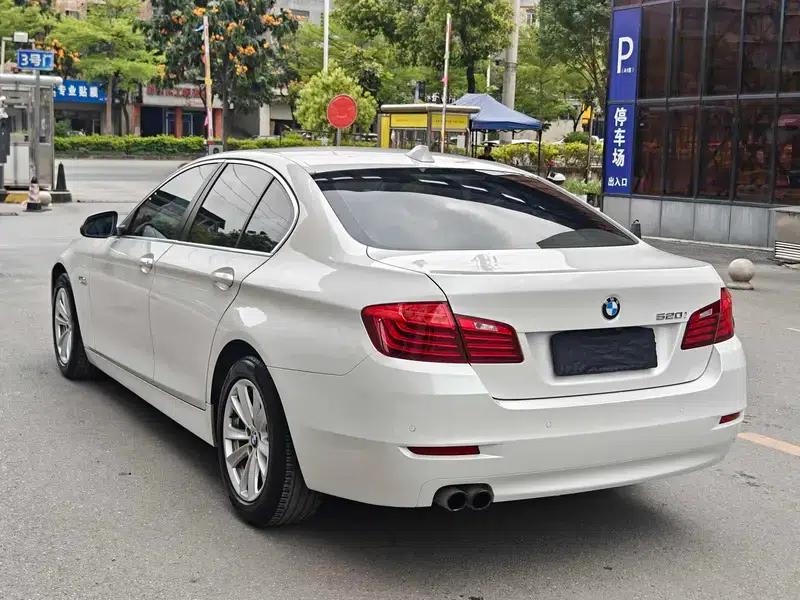 BMW 5 Series (Imported) 2015 520i Elegant Model — миниатюра 4
