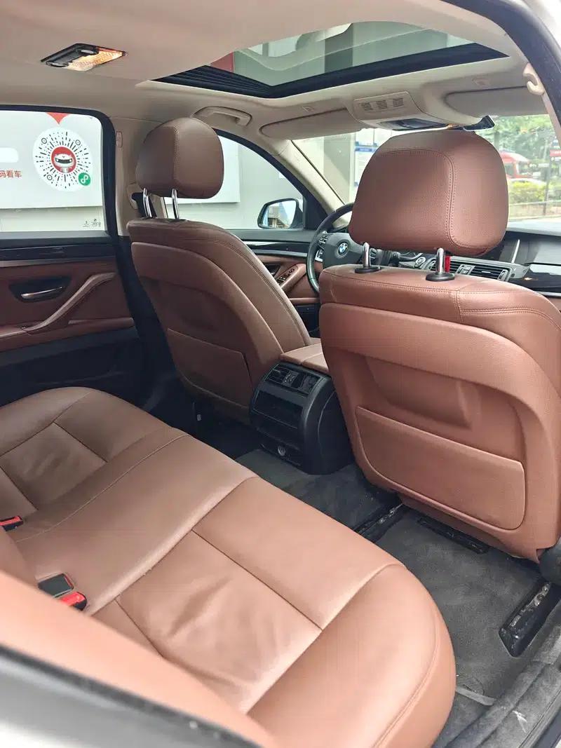 BMW 5 Series (Imported) 2015 520i Elegant Model — миниатюра 7