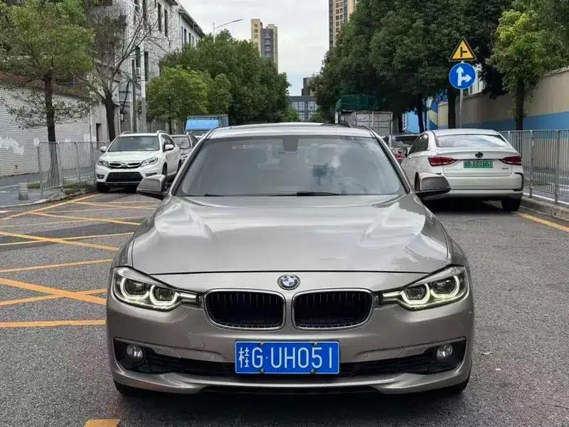 2017 BMW 3 Series 320Li Fashion Edition — миниатюра 2