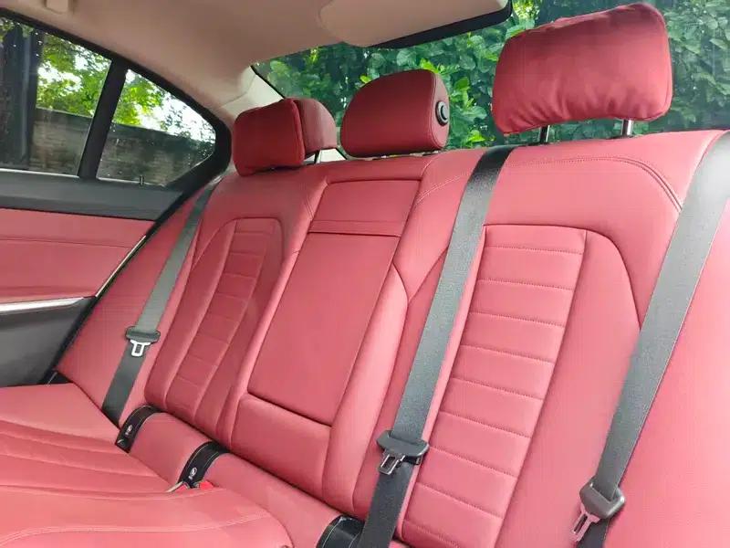 2021 BMW 3 Series 320Li M Sport Package — миниатюра 12