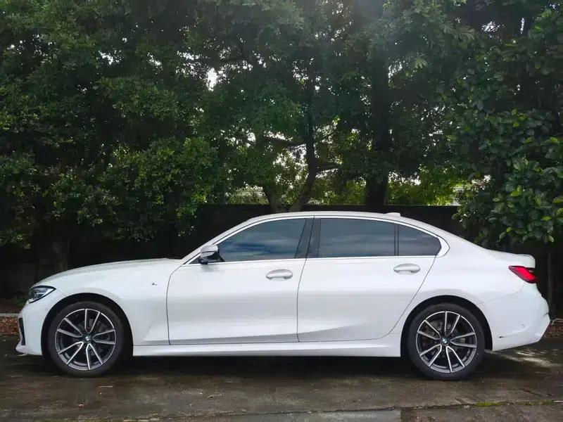 2021 BMW 3 Series 320Li M Sport Package — миниатюра 3